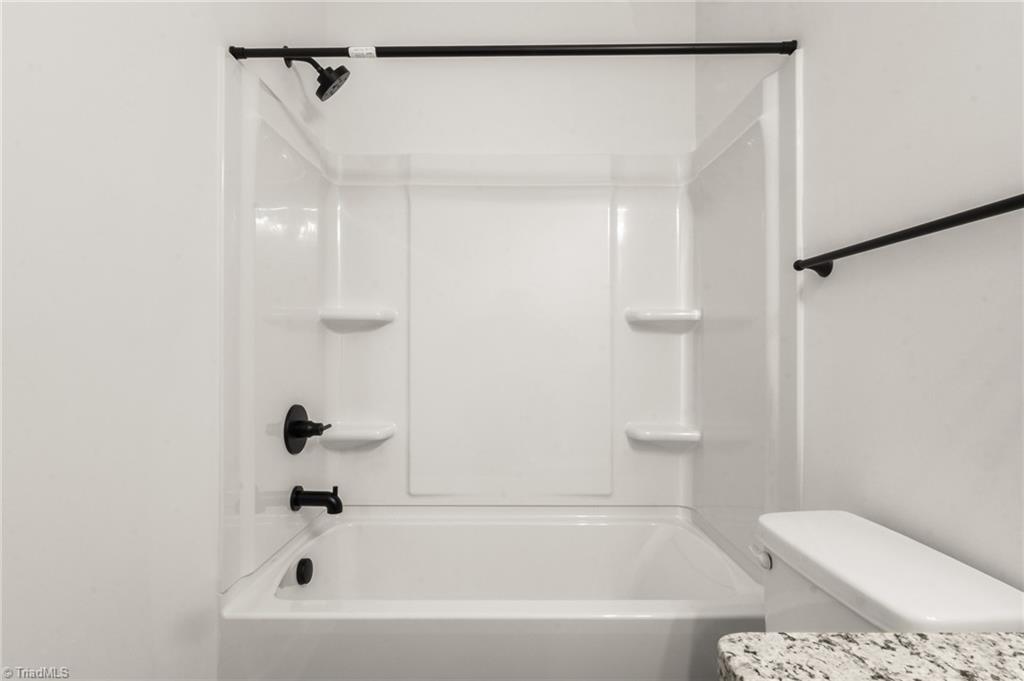 property viewer photo 15