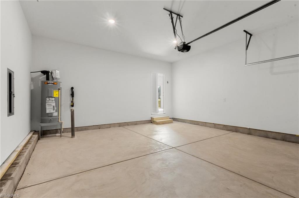 property viewer photo 18