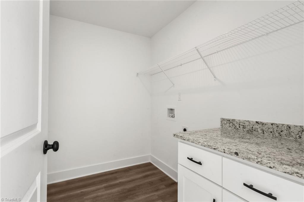 property viewer photo 22