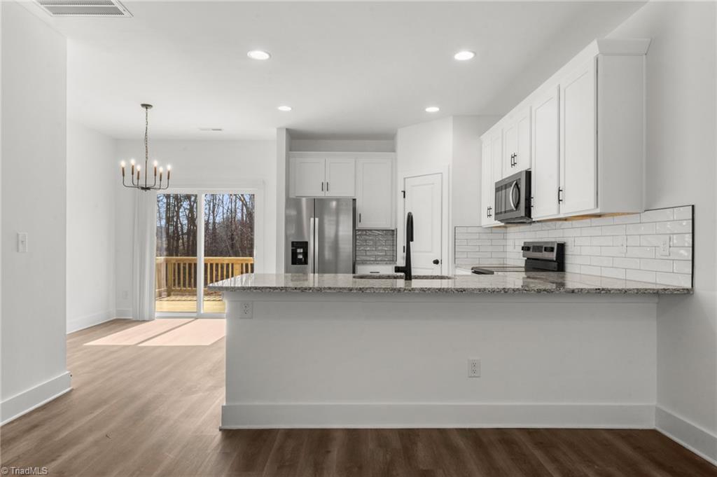 property viewer photo 5
