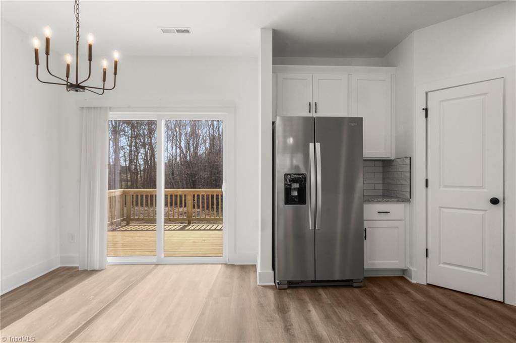 property viewer photo 8