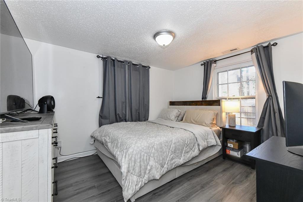 property viewer photo 10