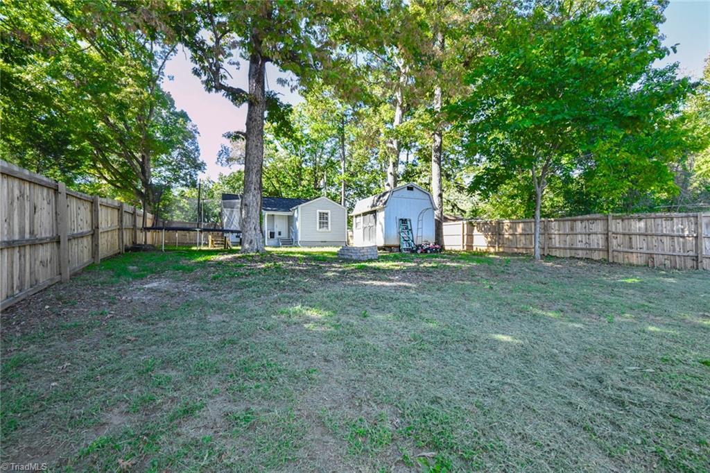 property viewer photo 16