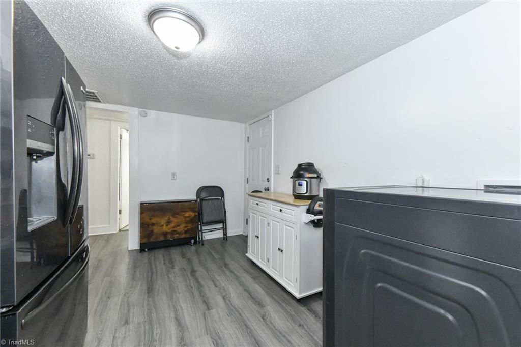 property viewer photo 8
