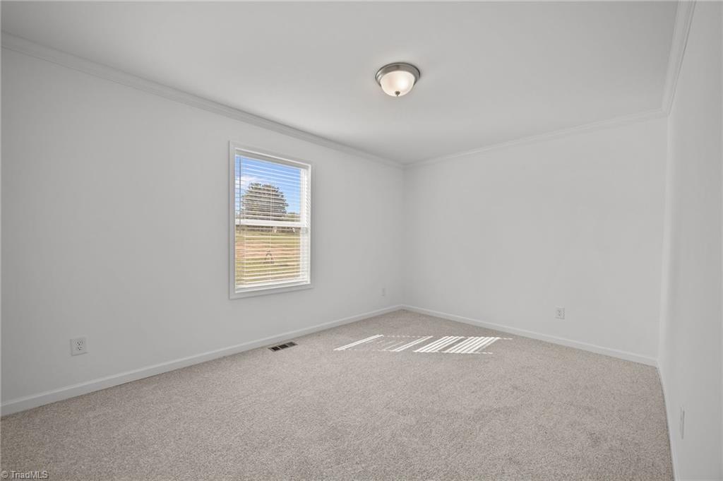 property viewer photo 27