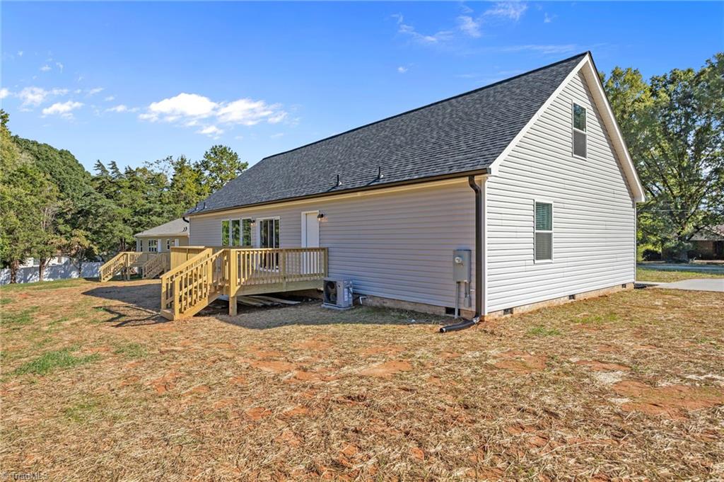 property viewer photo 35