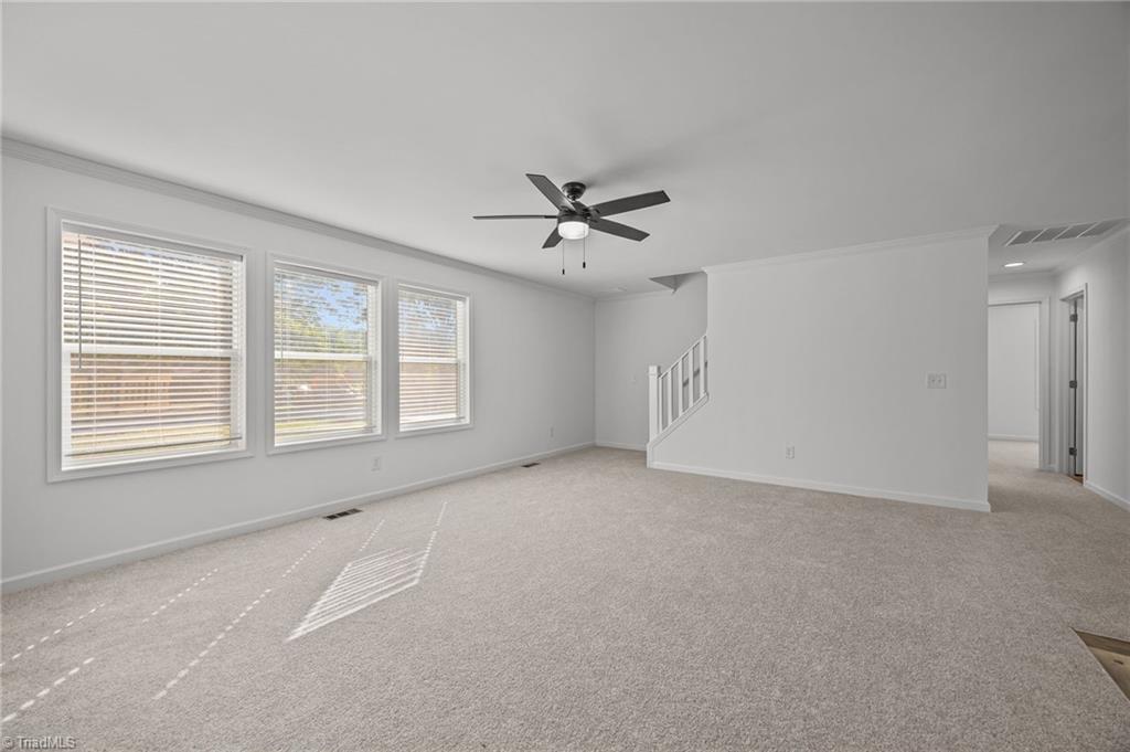 property viewer photo 6