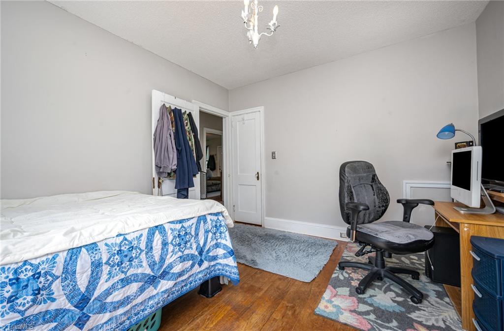 property viewer photo 15