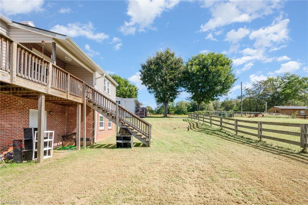 property viewer photo 26