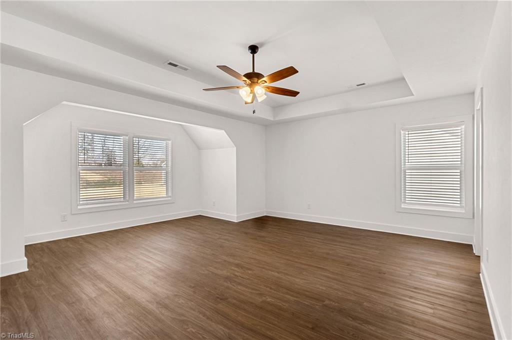 property viewer photo 22