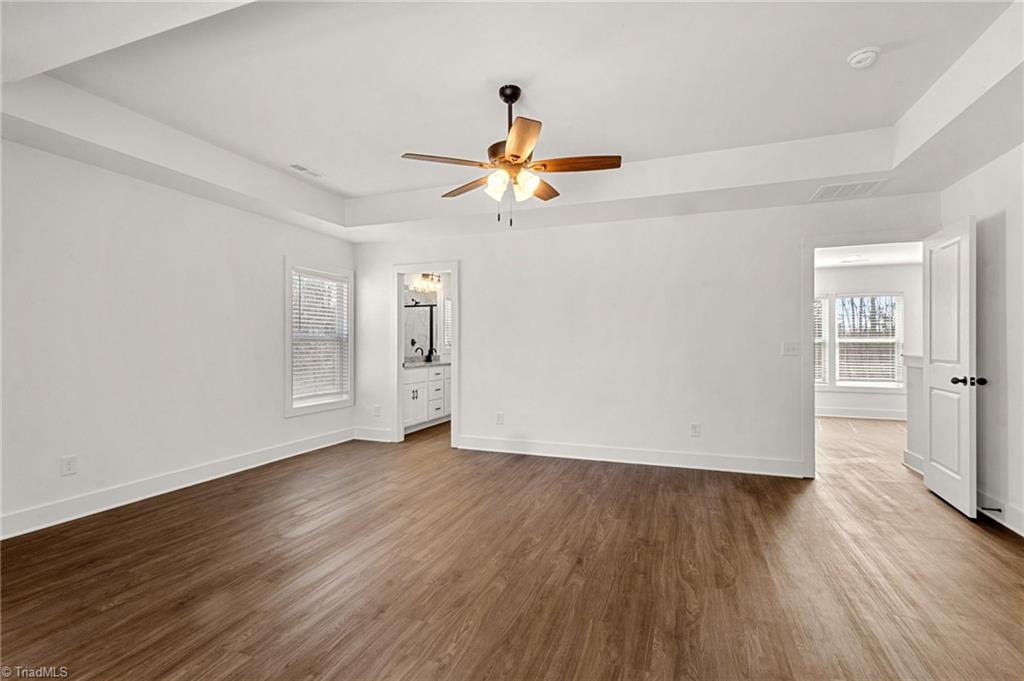 property viewer photo 24