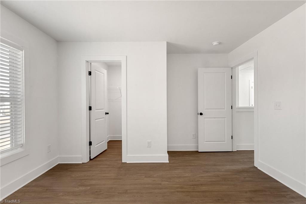 property viewer photo 33