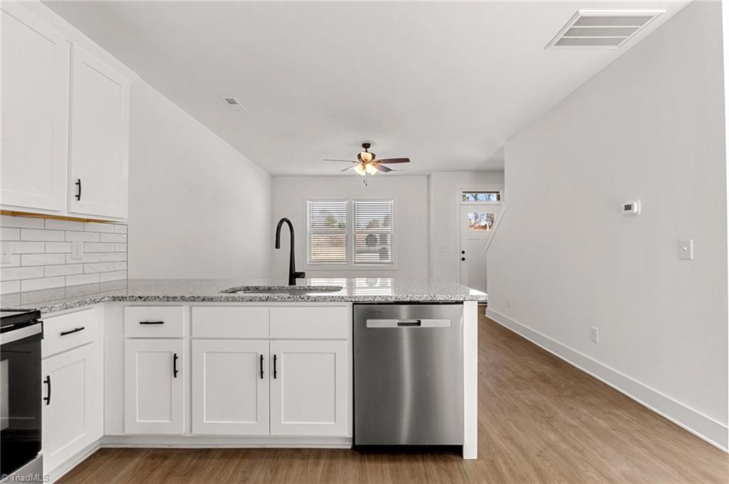 property viewer photo 8