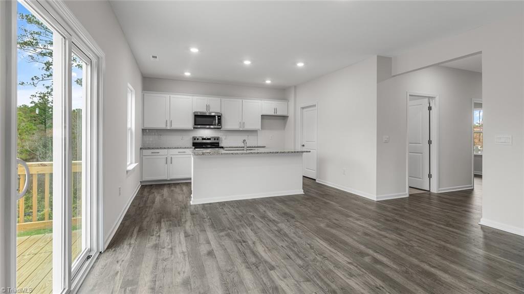 property viewer photo 30