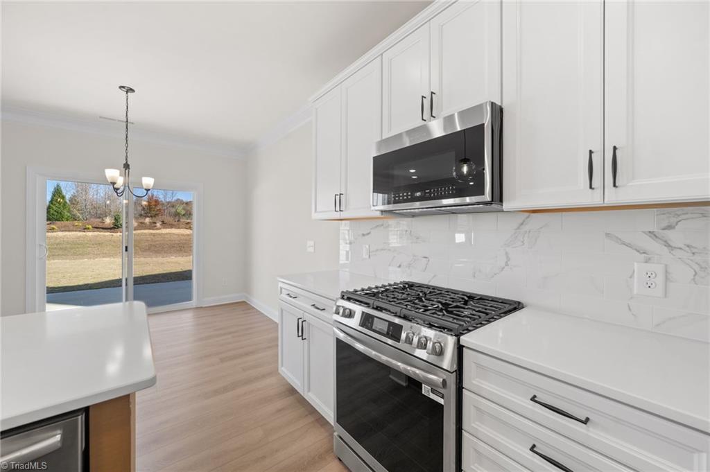 property viewer photo 18