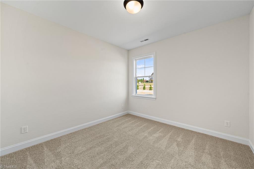 property viewer photo 23