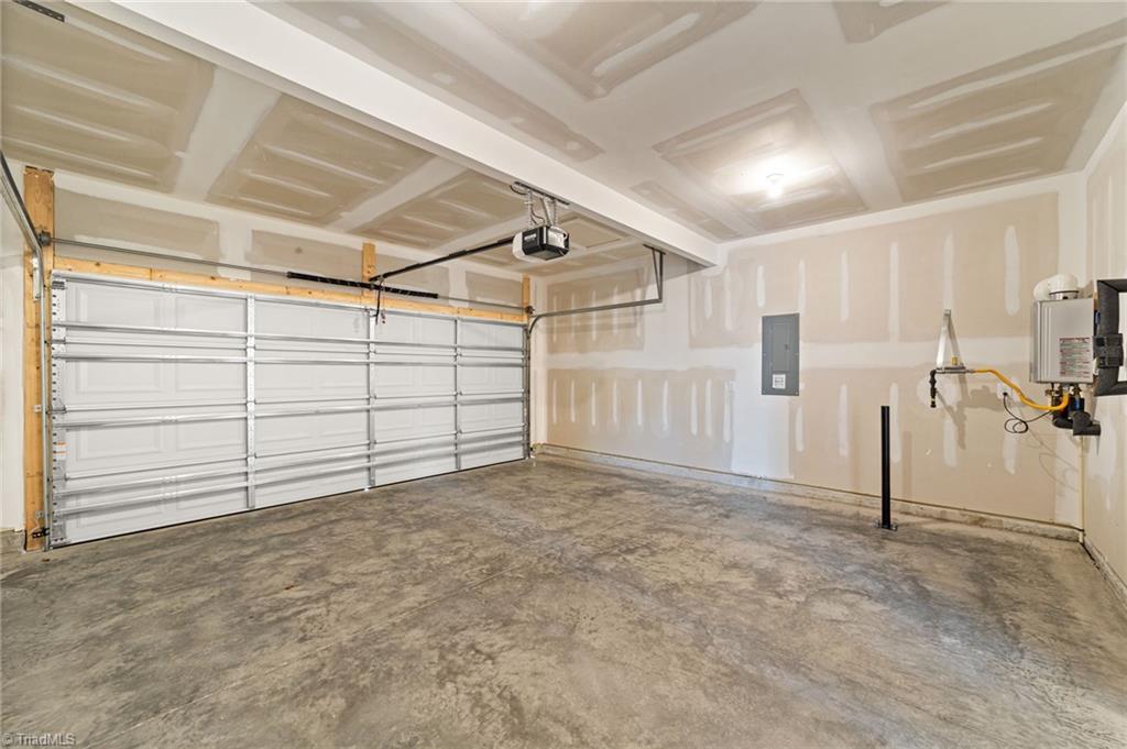 property viewer photo 25