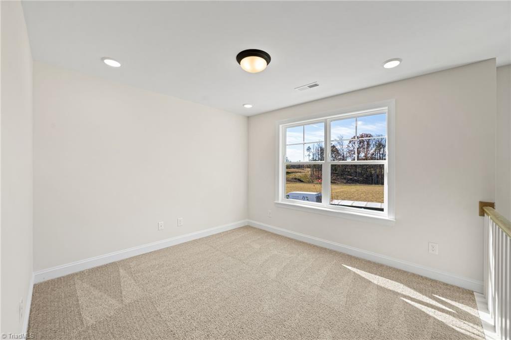 property viewer photo 27