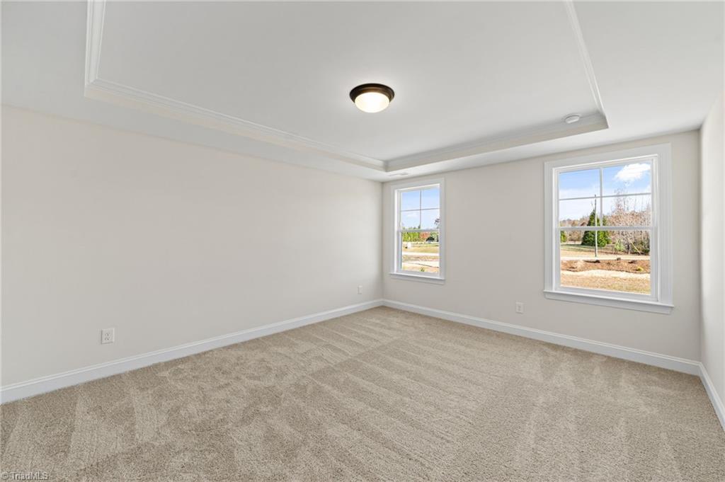 property viewer photo 35