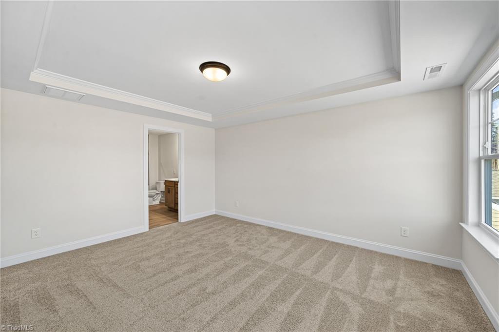 property viewer photo 36