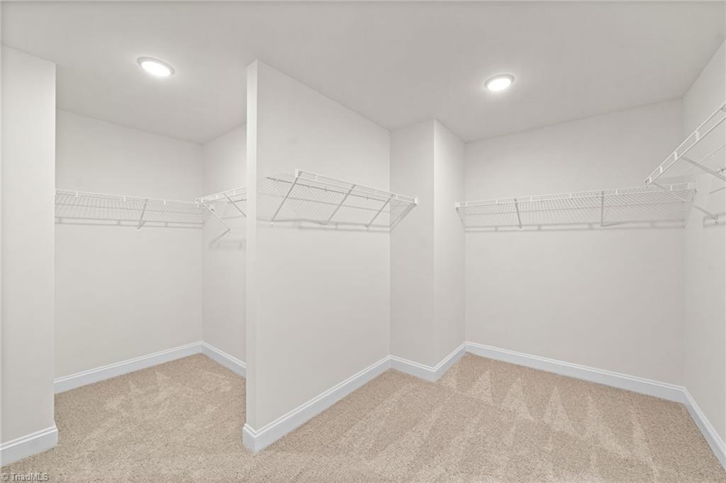 property viewer photo 38