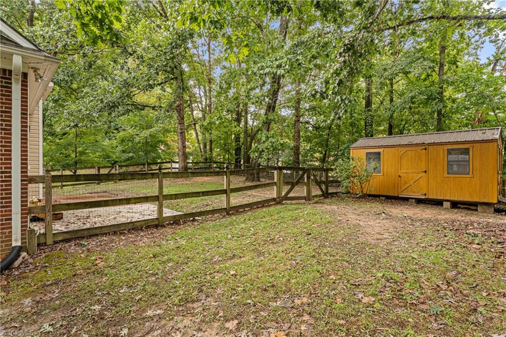 property viewer photo 39