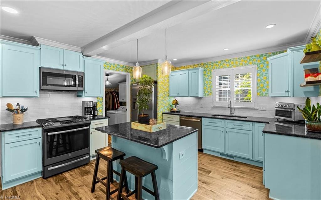 property viewer photo 16