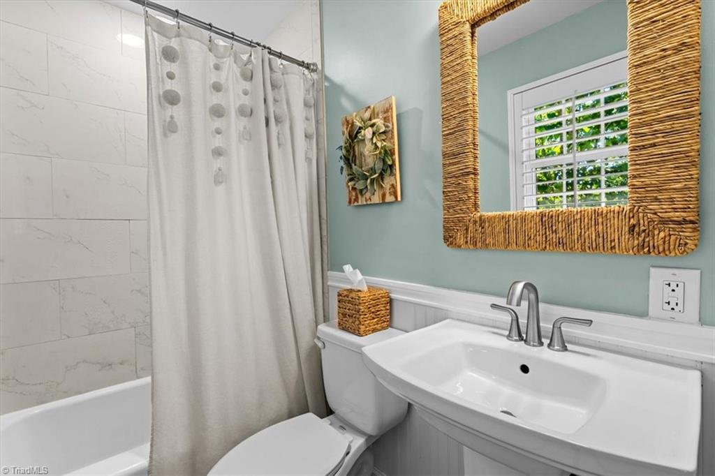 property viewer photo 26