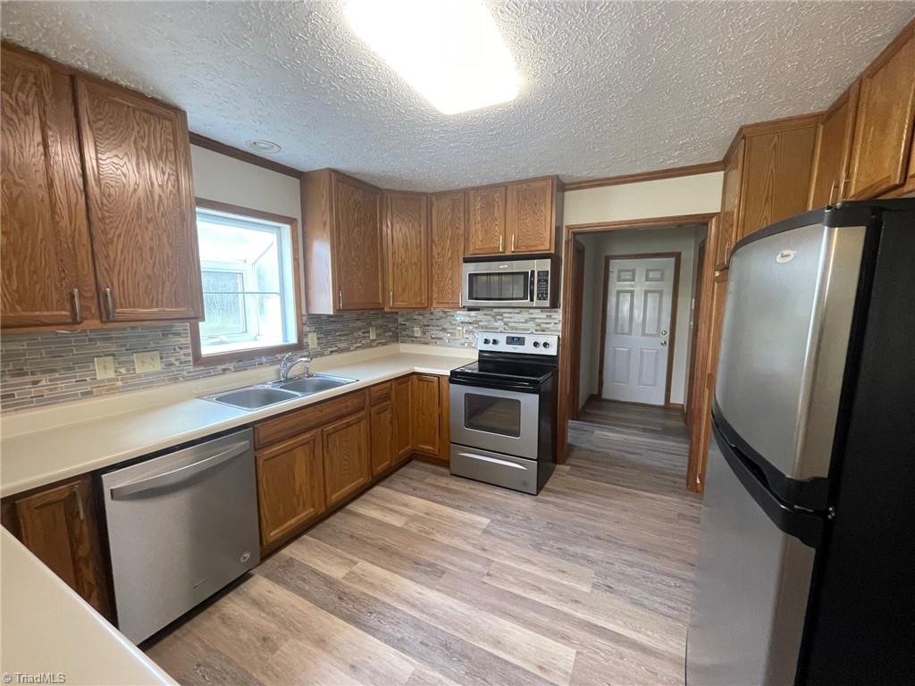 property viewer photo 11