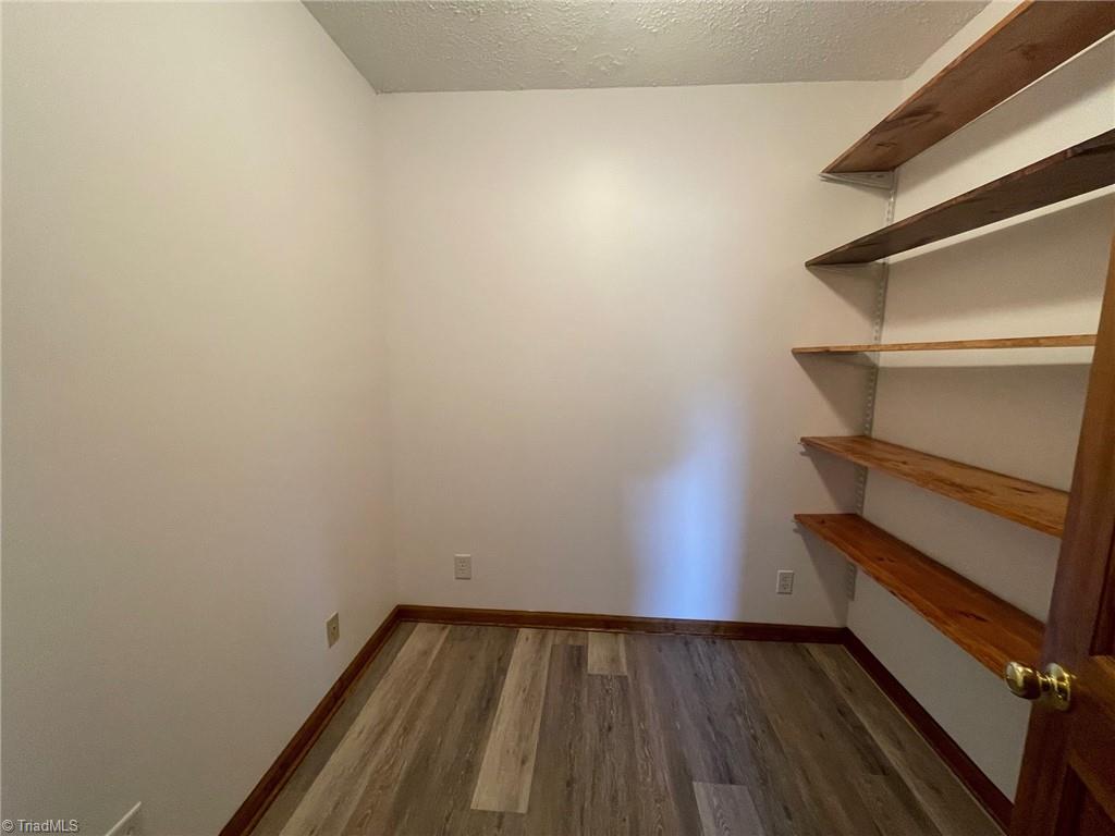 property viewer photo 17