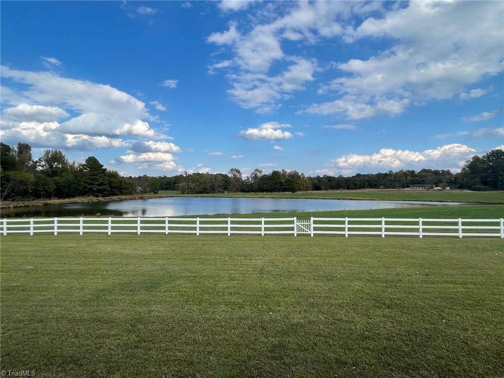 property viewer photo 22