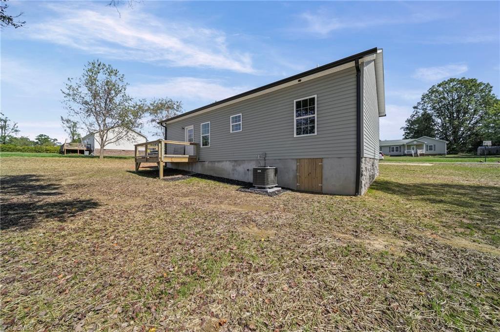 property viewer photo 7