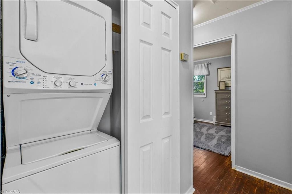property viewer photo 12