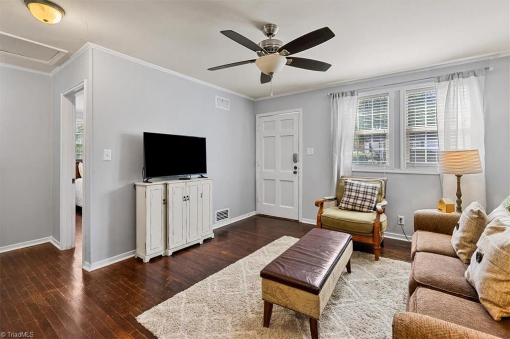 property viewer photo 2