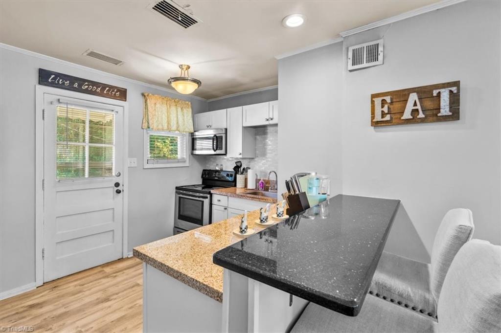 property viewer photo 4