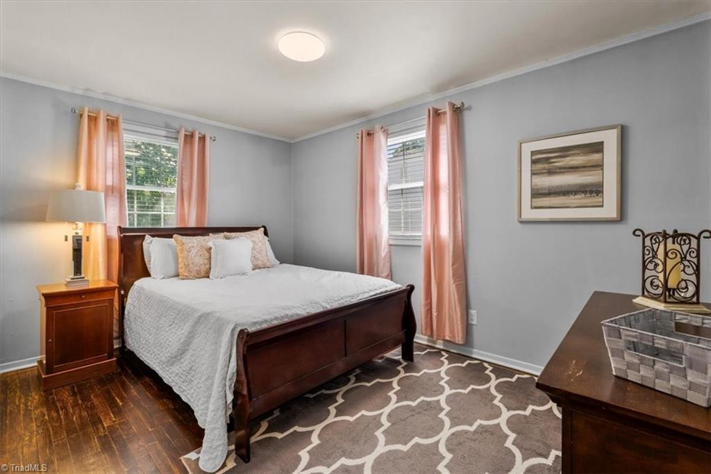 property viewer photo 7
