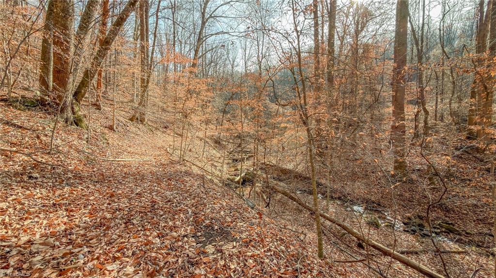 property viewer photo 20