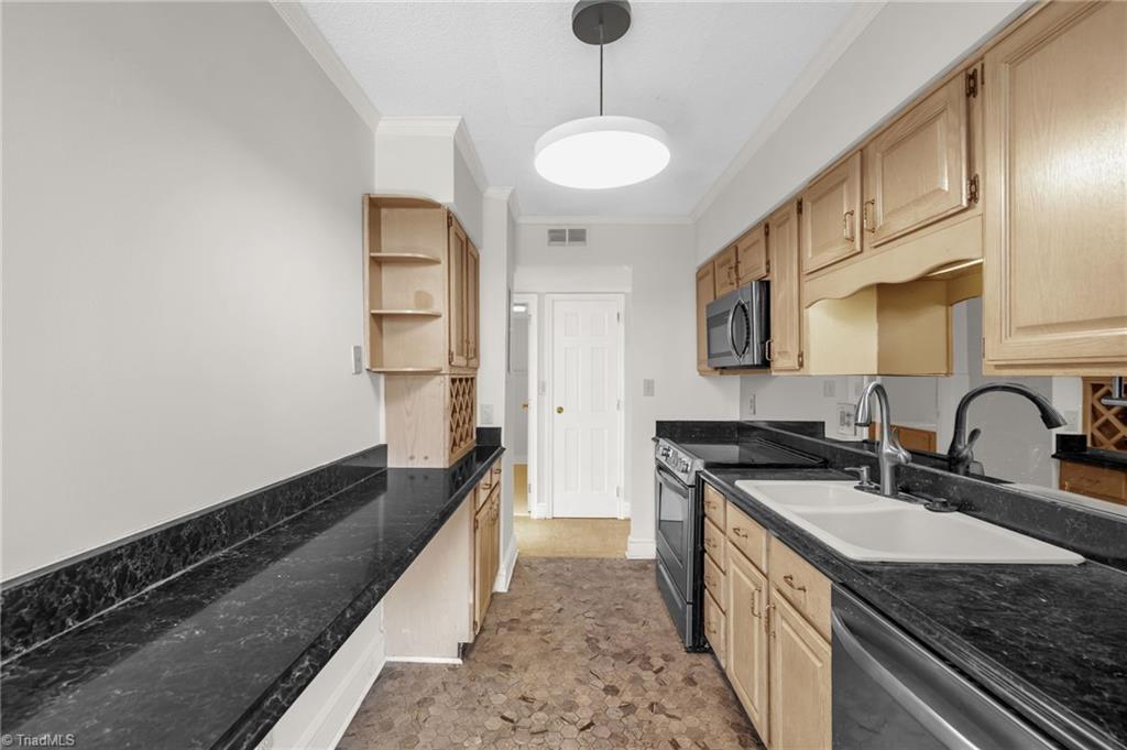 property viewer photo 6
