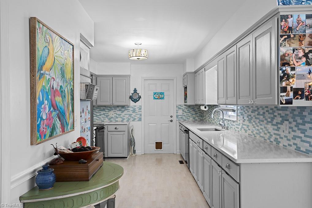 property viewer photo 16