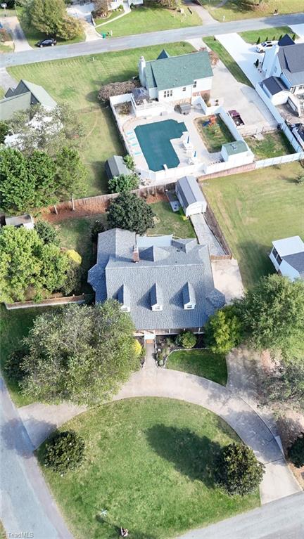 property viewer photo 3