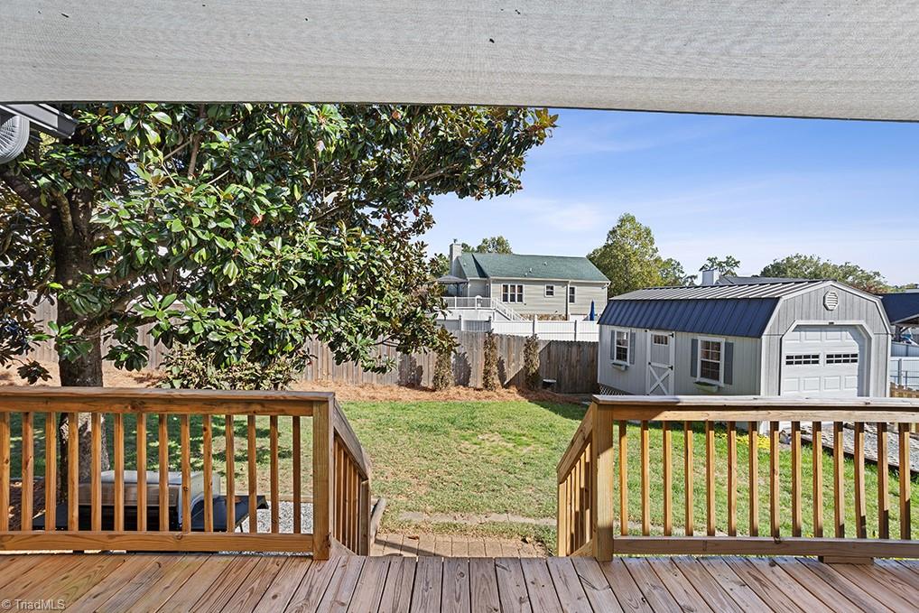 property viewer photo 35