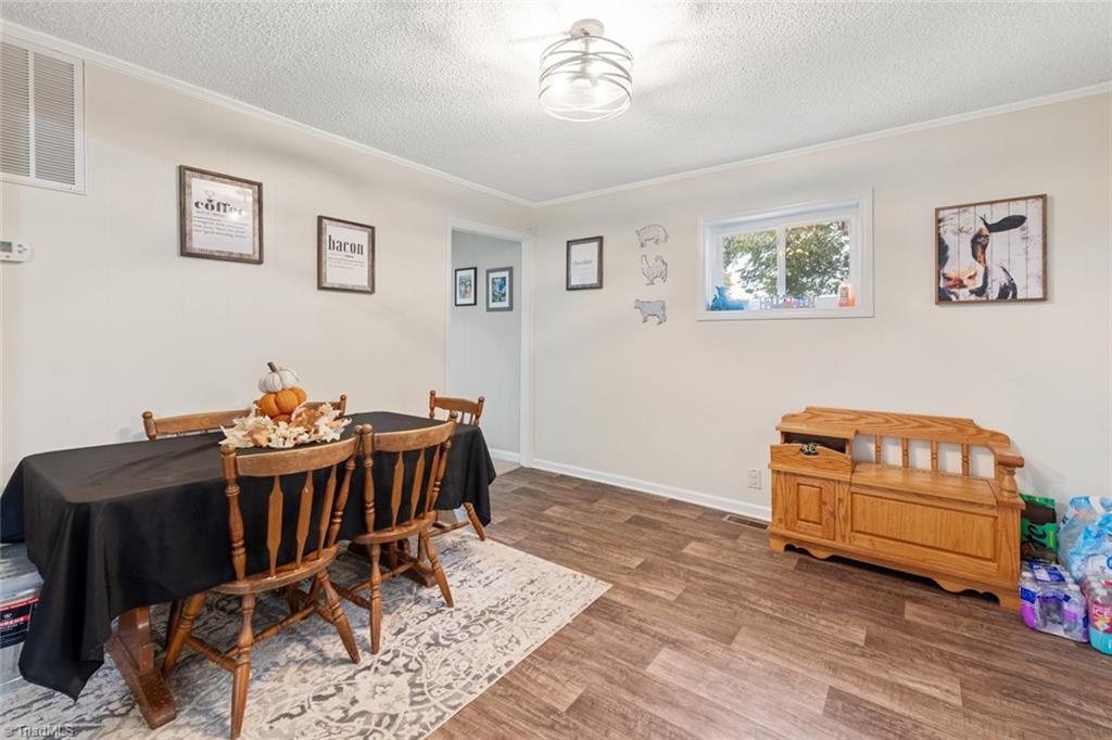 property viewer photo 11