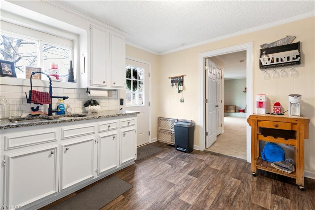 property viewer photo 14
