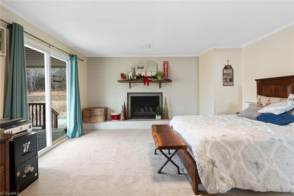 property viewer photo 15