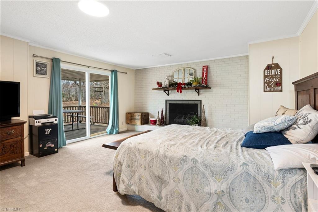 property viewer photo 18