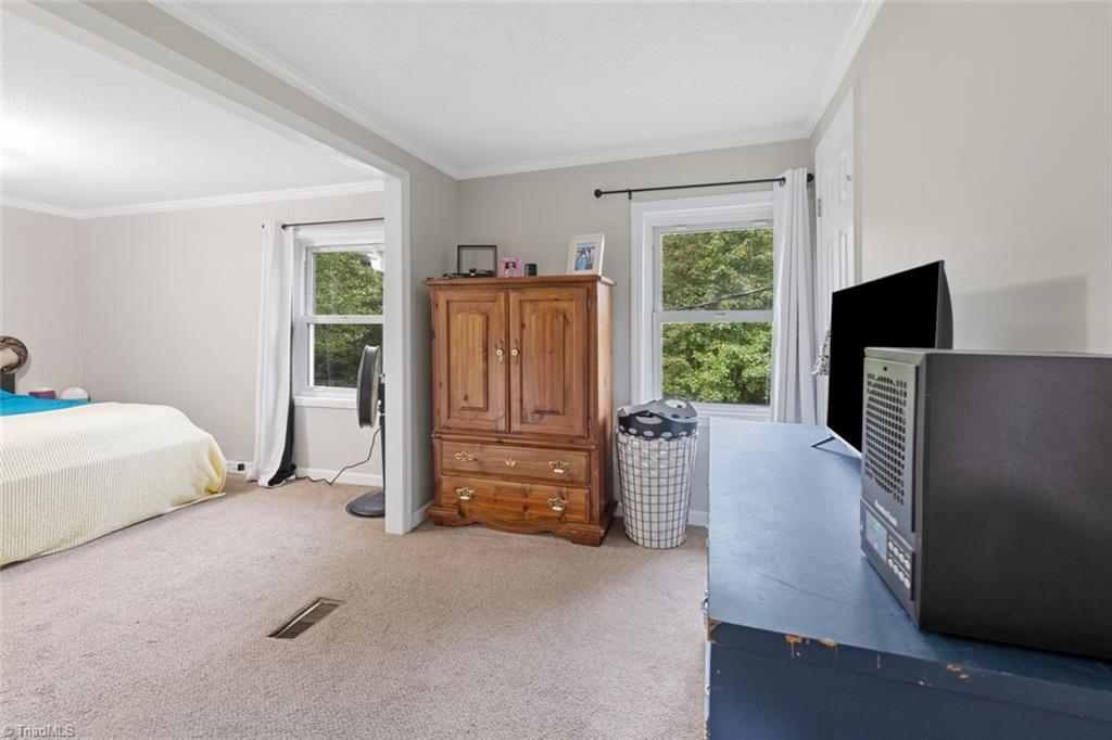 property viewer photo 20