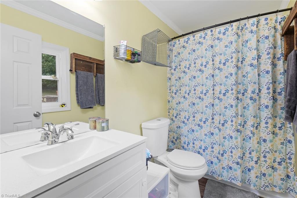 property viewer photo 23