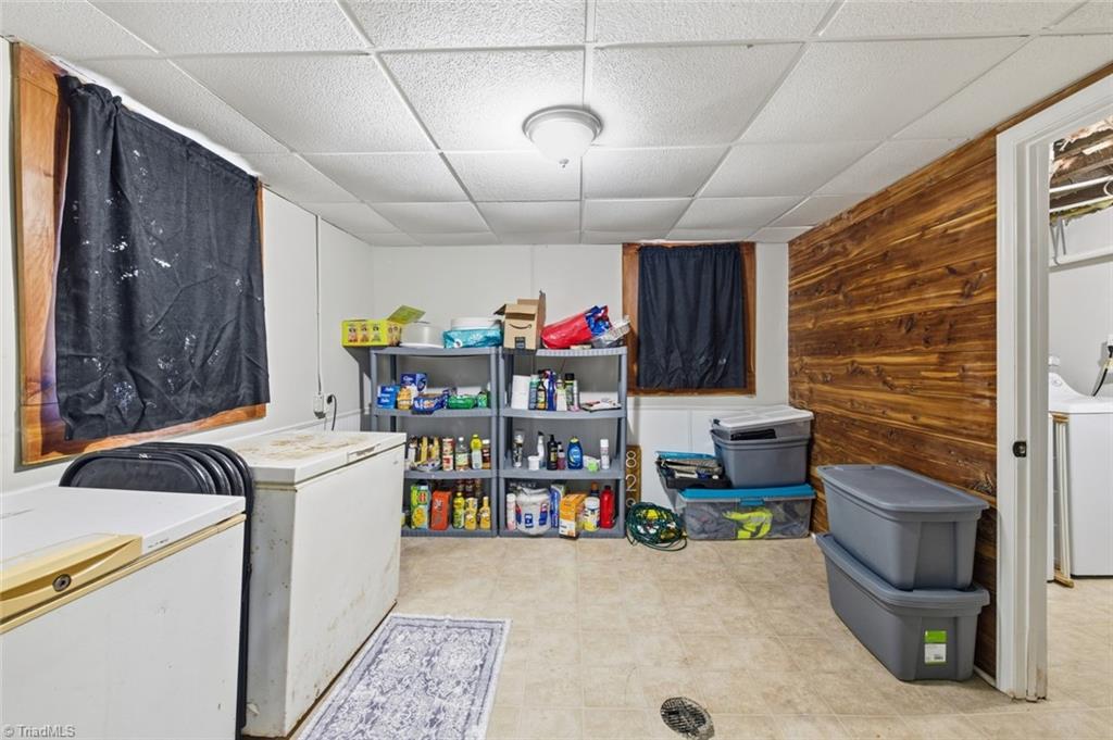 property viewer photo 27
