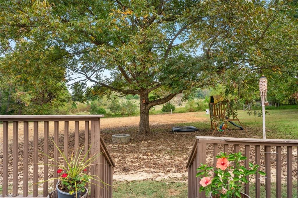 property viewer photo 30