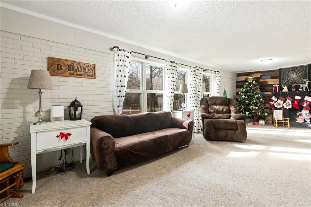 property viewer photo 8